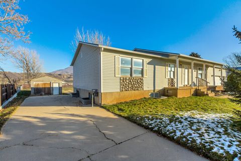 Tiny photo for 1612 E CANYON DR, South Weber, UT 84405 (MLS # 2131369)