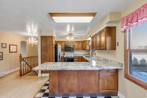 Tiny photo for 1612 E CANYON DR, South Weber, UT 84405 (MLS # 2131369)