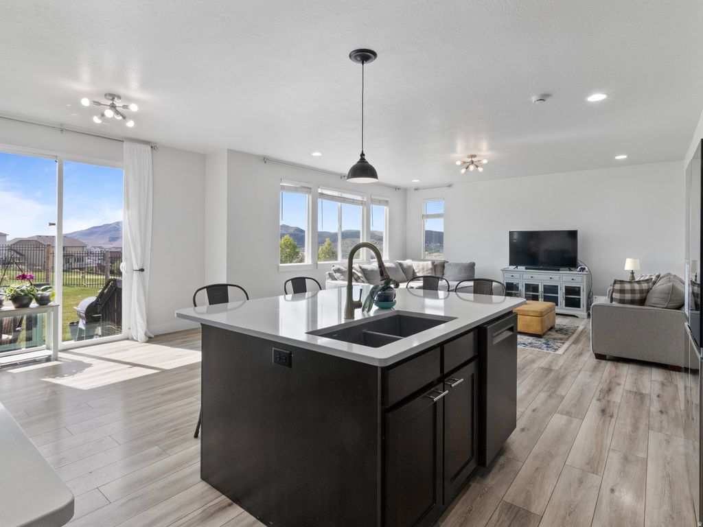 Photo of 9024 N CORNWALL WAY, Eagle Mountain, UT 84005 (MLS # 2150931)