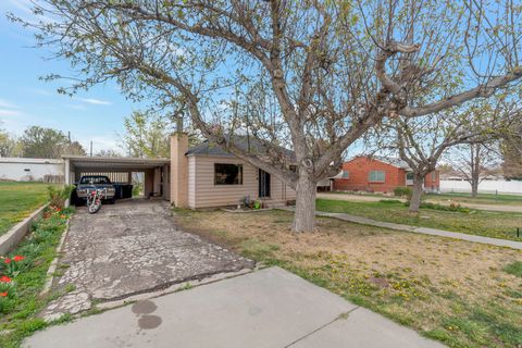 Tiny photo for 544 S 500 E, Payson, UT 84651 (MLS # 2147163)