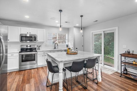 Tiny photo for 1131 E 1000 N, Ogden, UT 84404 (MLS # 2123883)