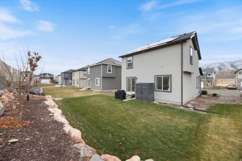 Tiny photo for 1698 S FREESTONE BLVD, Santaquin, UT 84655 (MLS # 2126113)