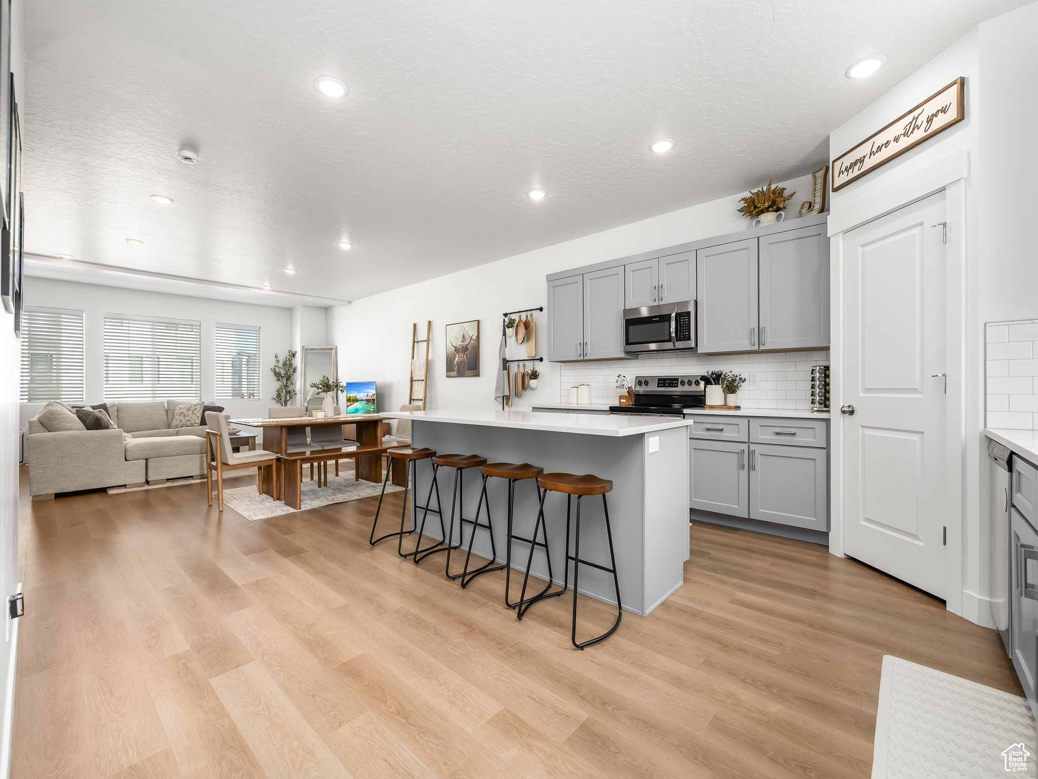 THE TOWNS AT BRYLEE FARMS - Residential