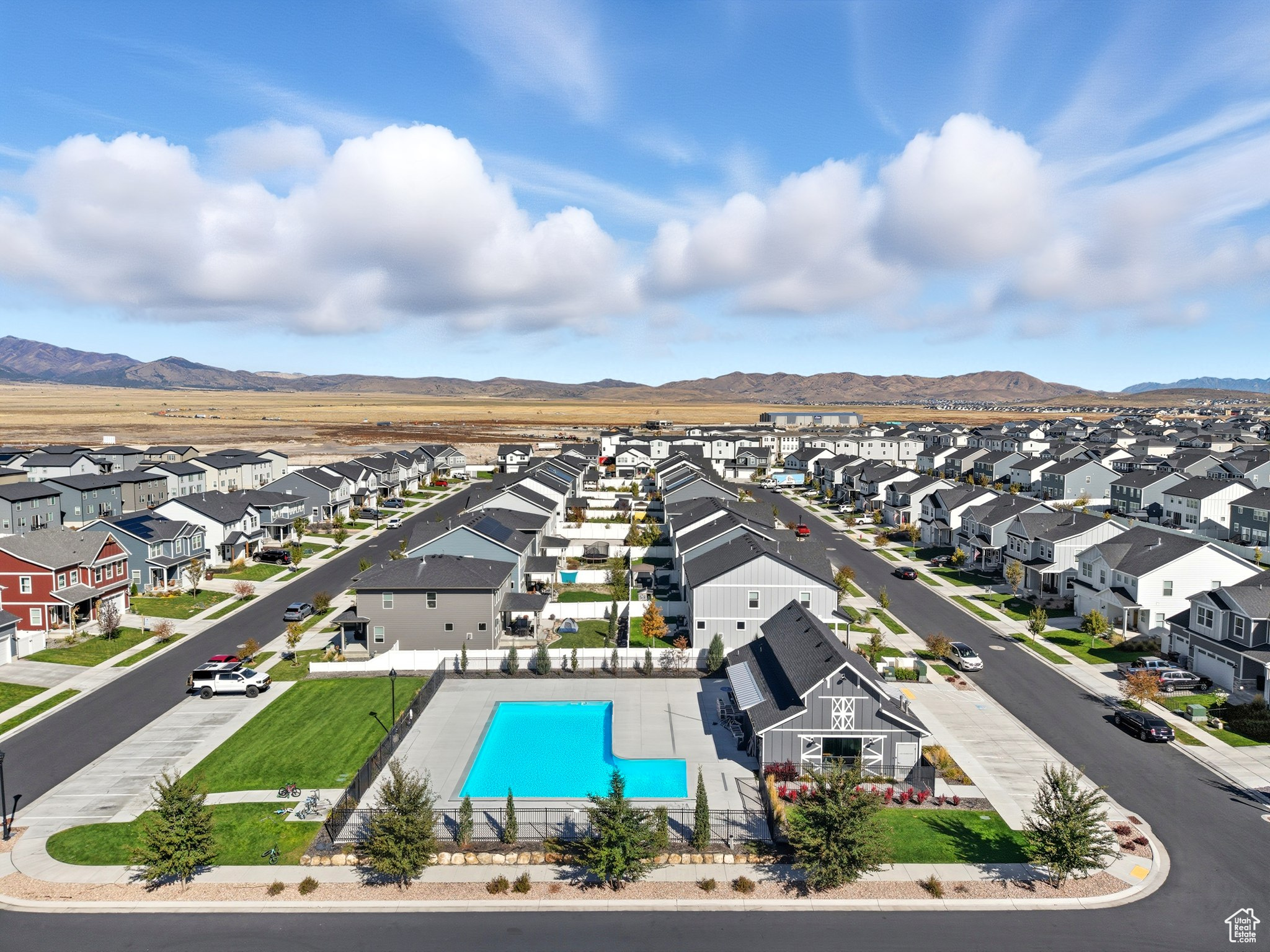 THE TOWNS AT BRYLEE FARMS - Residential
