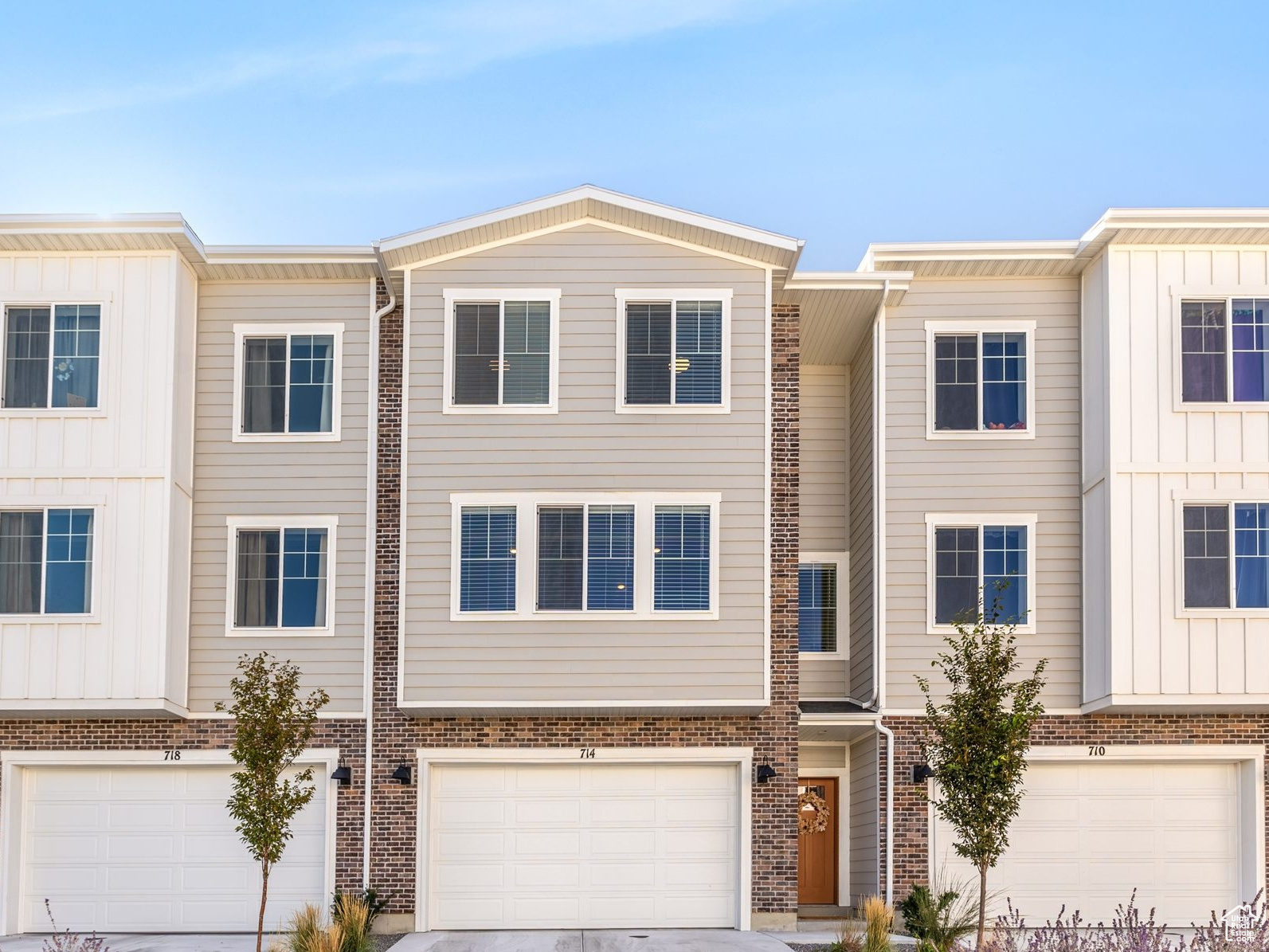THE TOWNS AT BRYLEE FARMS - Residential
