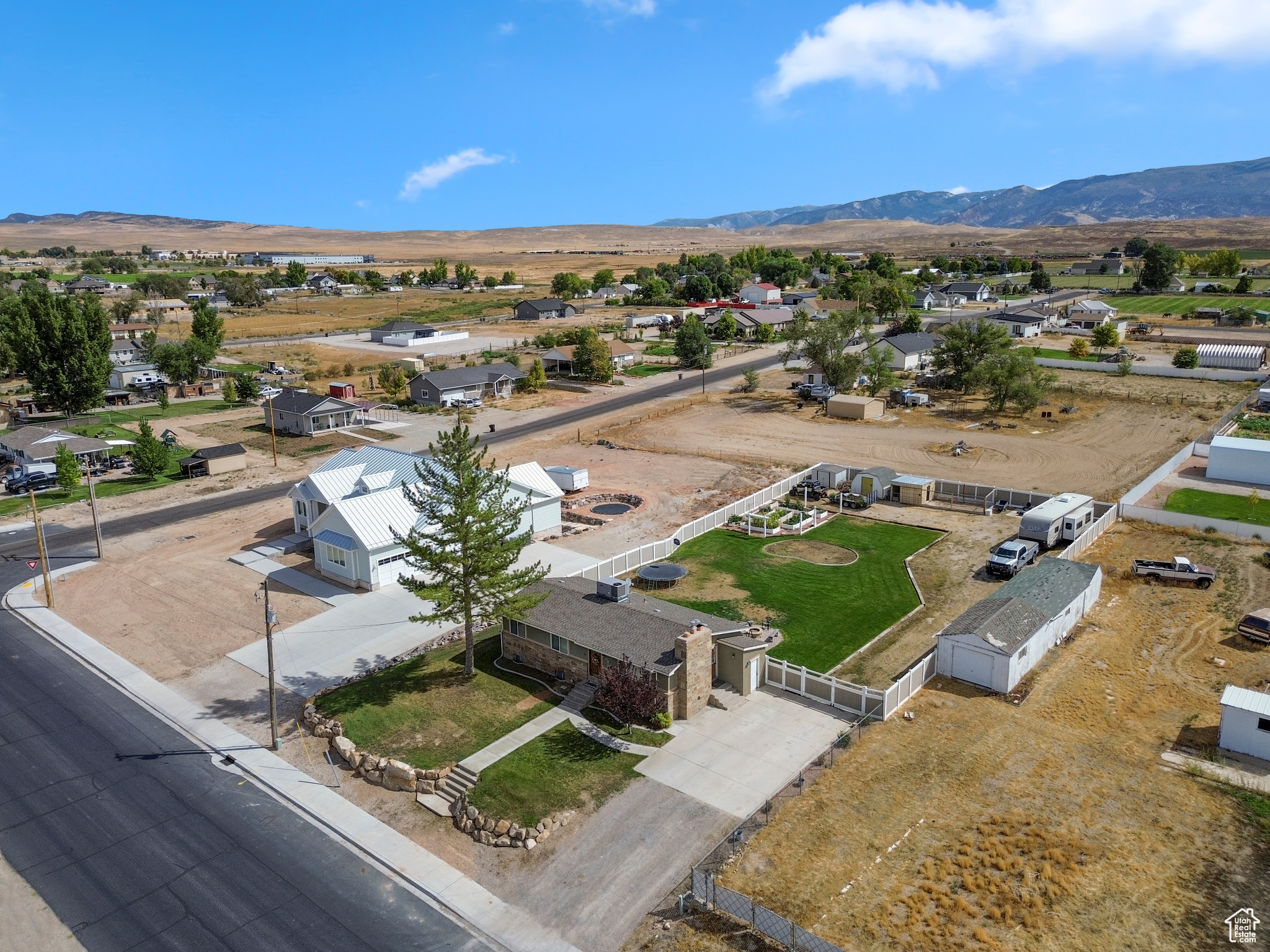 YOUNG PROPERTY - Residential