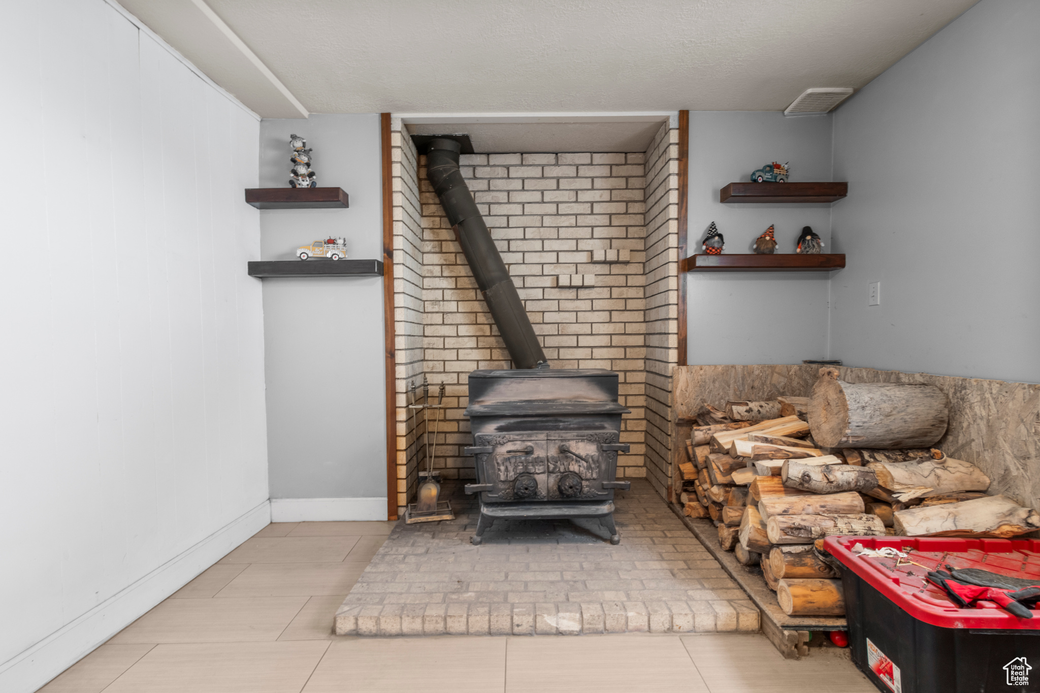 YOUNG PROPERTY - Residential