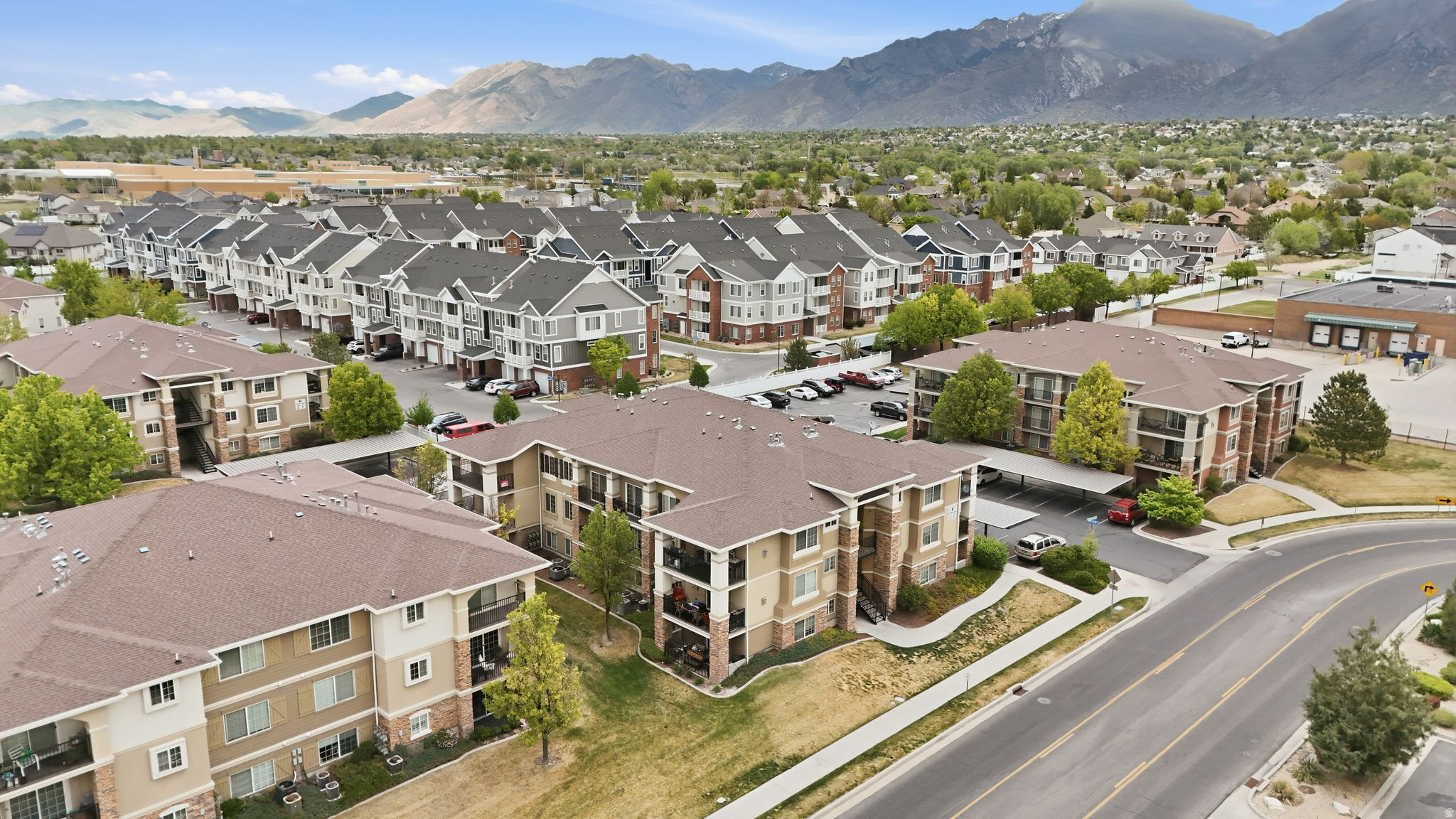 DRAPER PEAKS - Residential