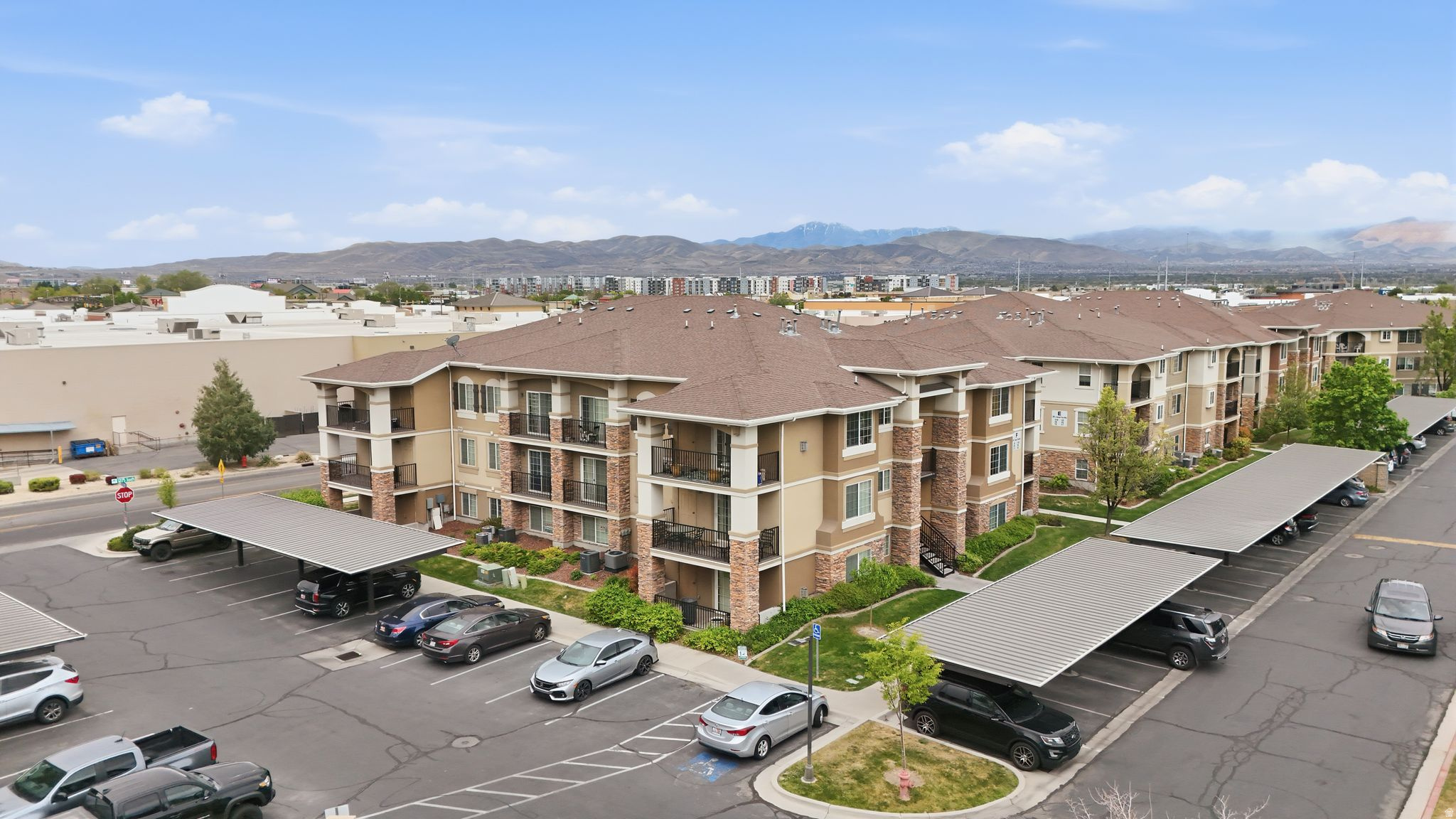 DRAPER PEAKS - Residential