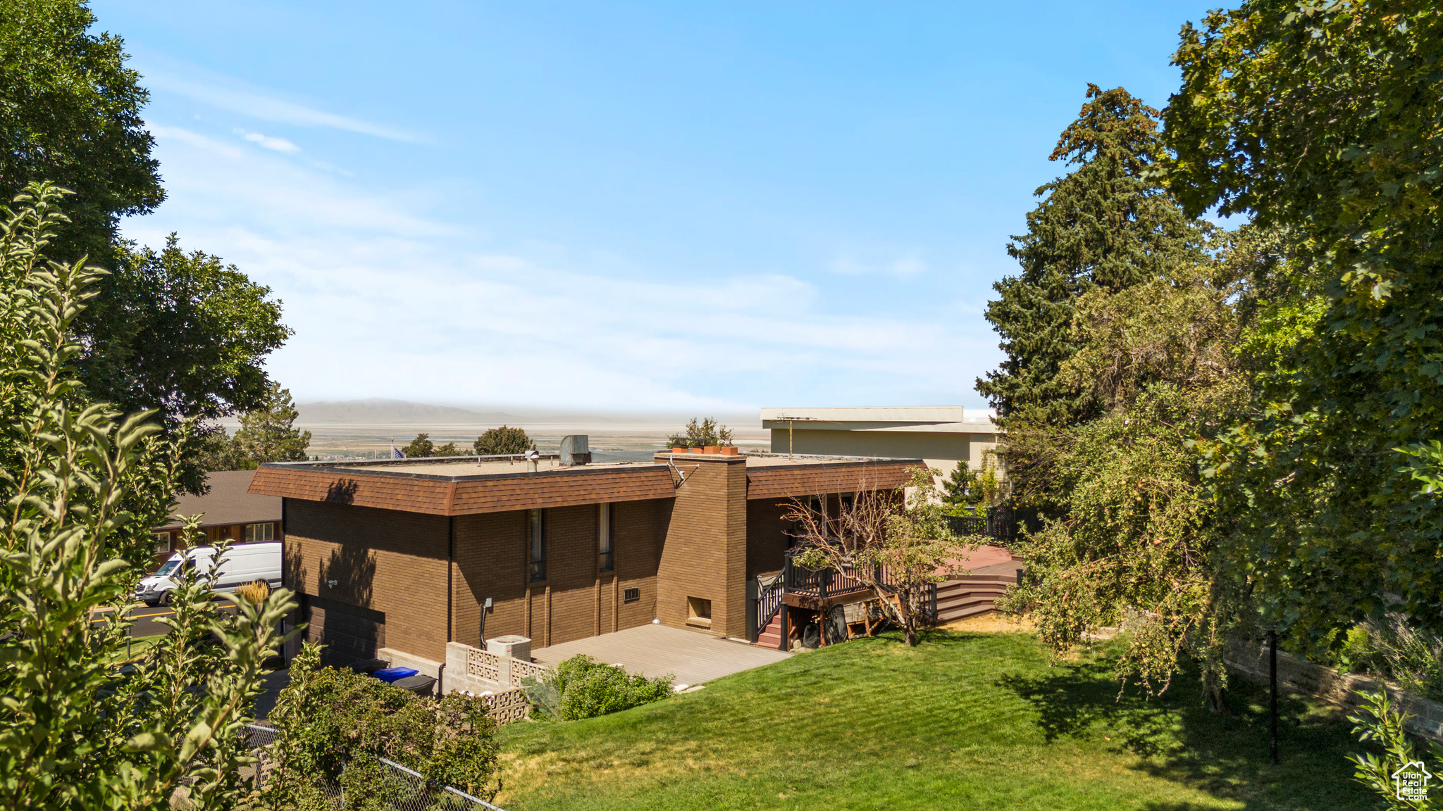 CANYON CREST - Residential