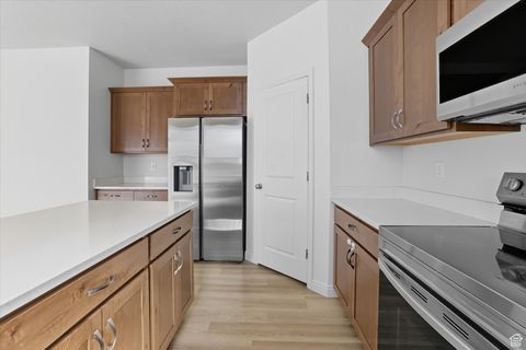 Tiny photo for 101 W 930 S, Tremonton, UT 84337 (MLS # 2116454)