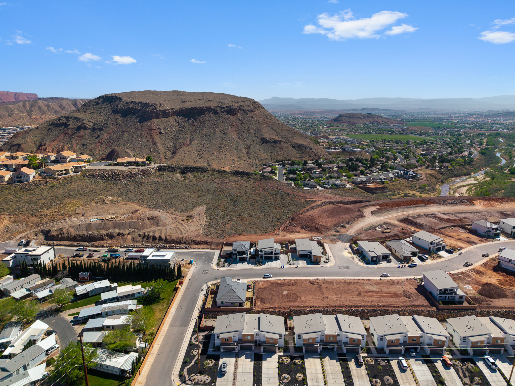 DESERT RIDGE ESTATES 1A - Residential