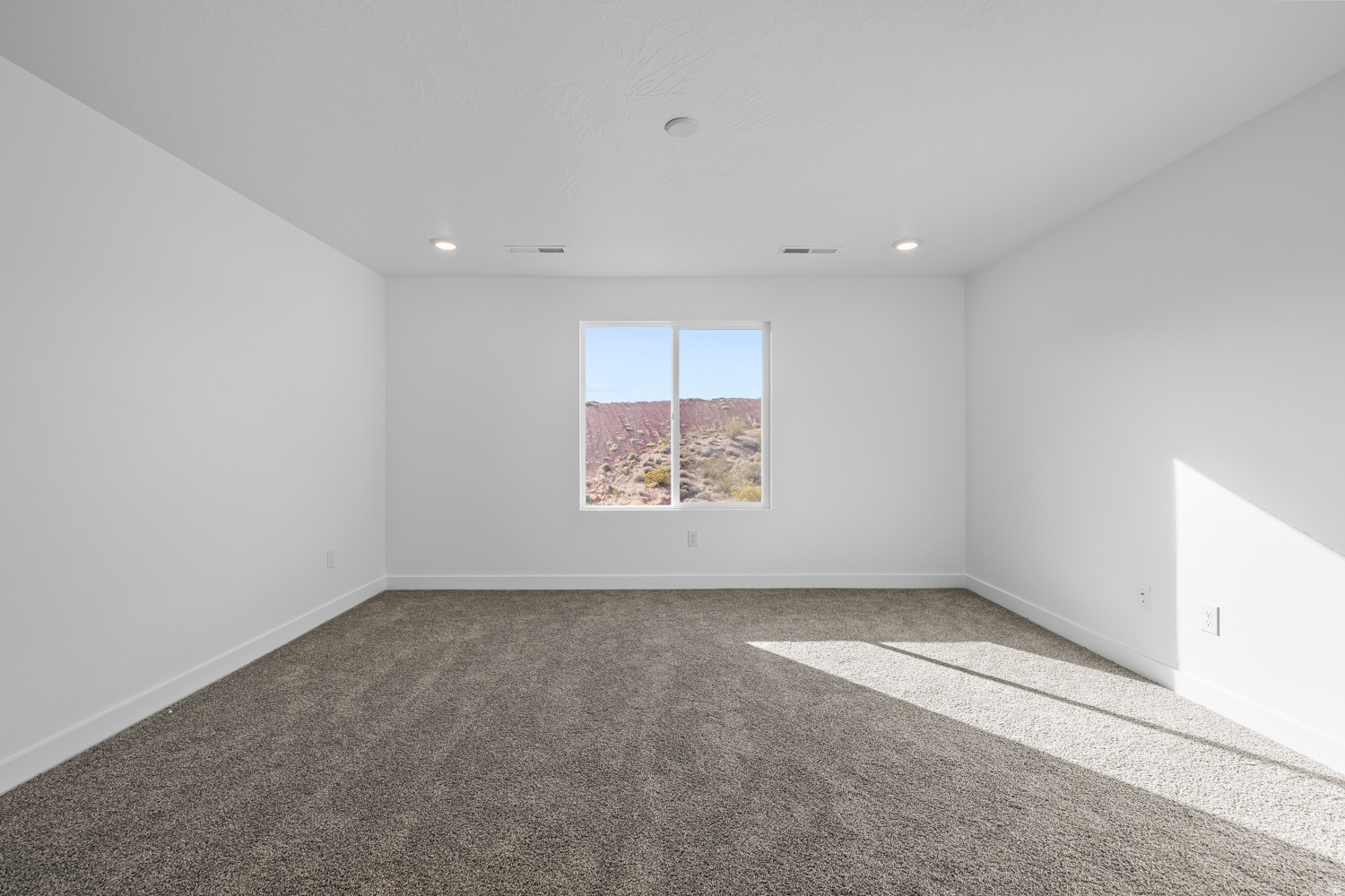 LONG VALLEY - Residential