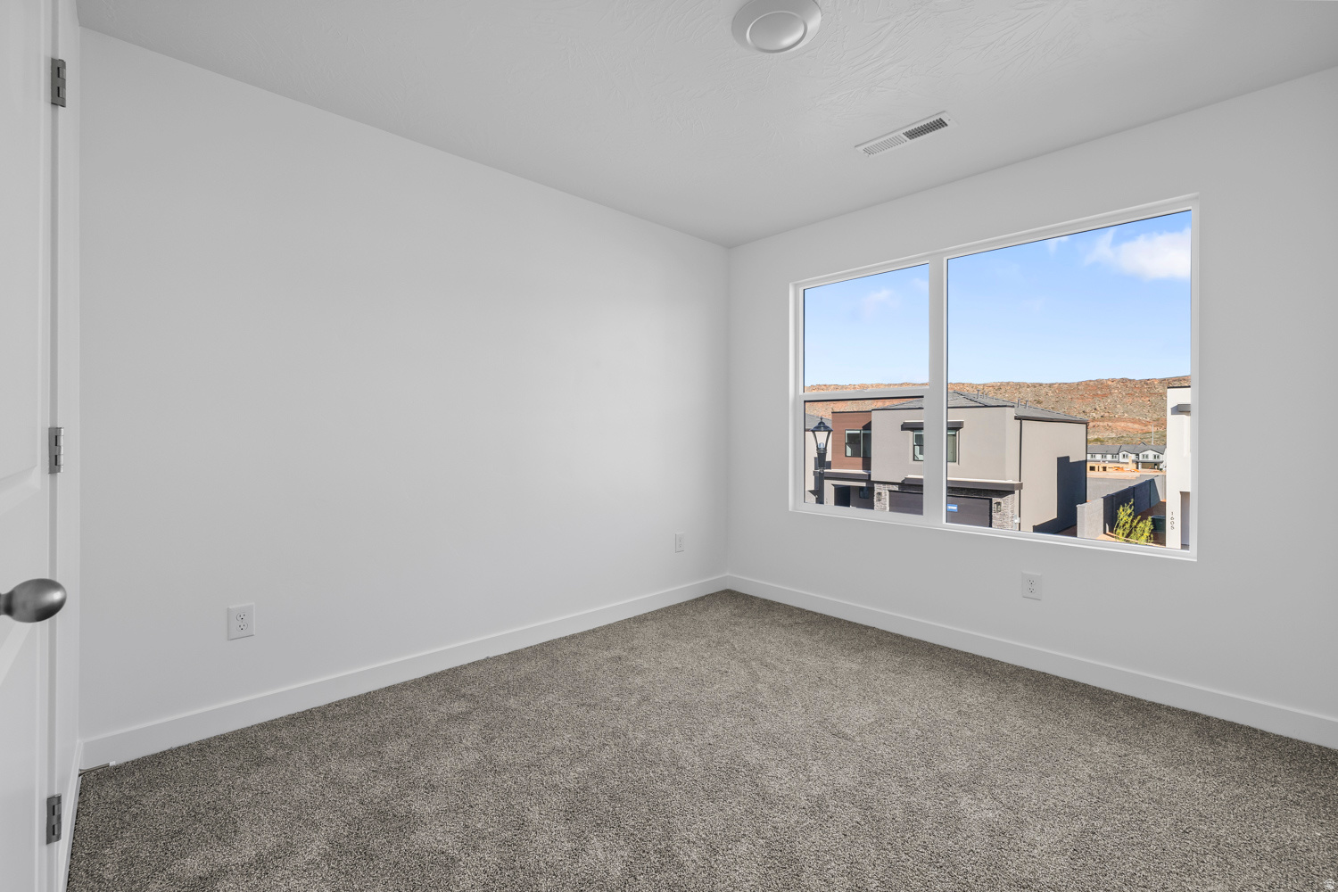 LONG VALLEY - Residential