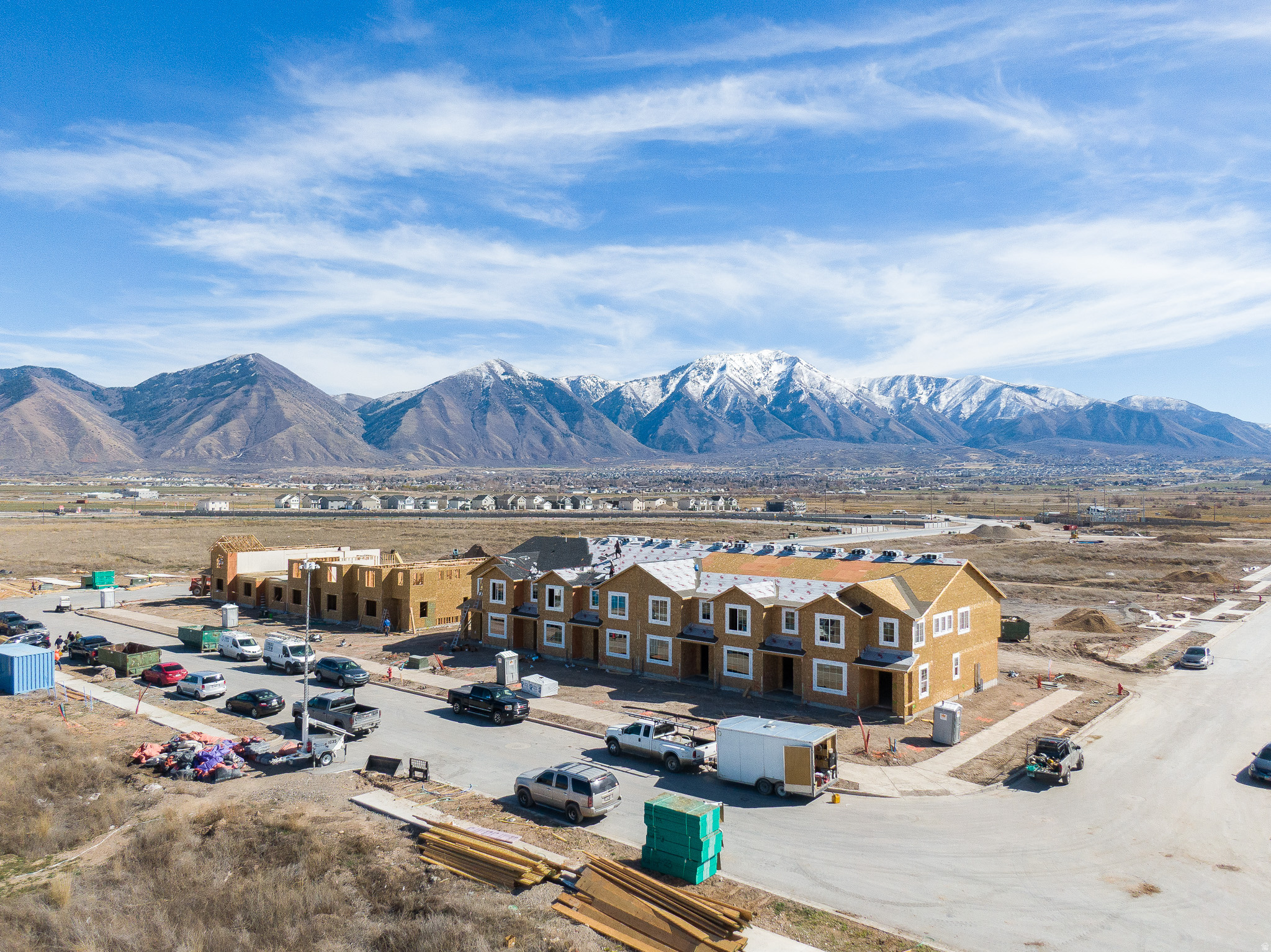 ARROWHEAD SPRINGS - Residential