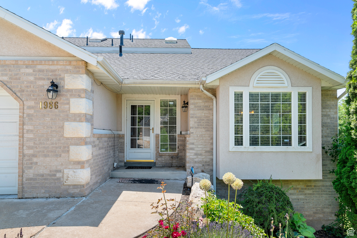 1986 E Dan, Layton, Utah image 4
