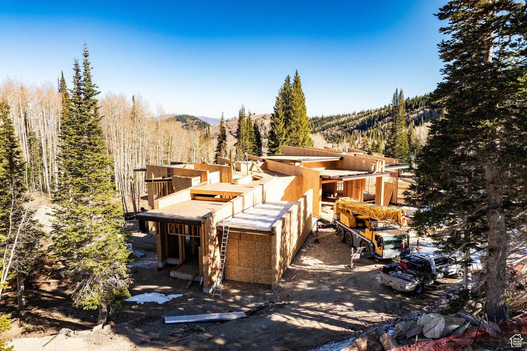 COLONY @ WHITE PINE - Residential