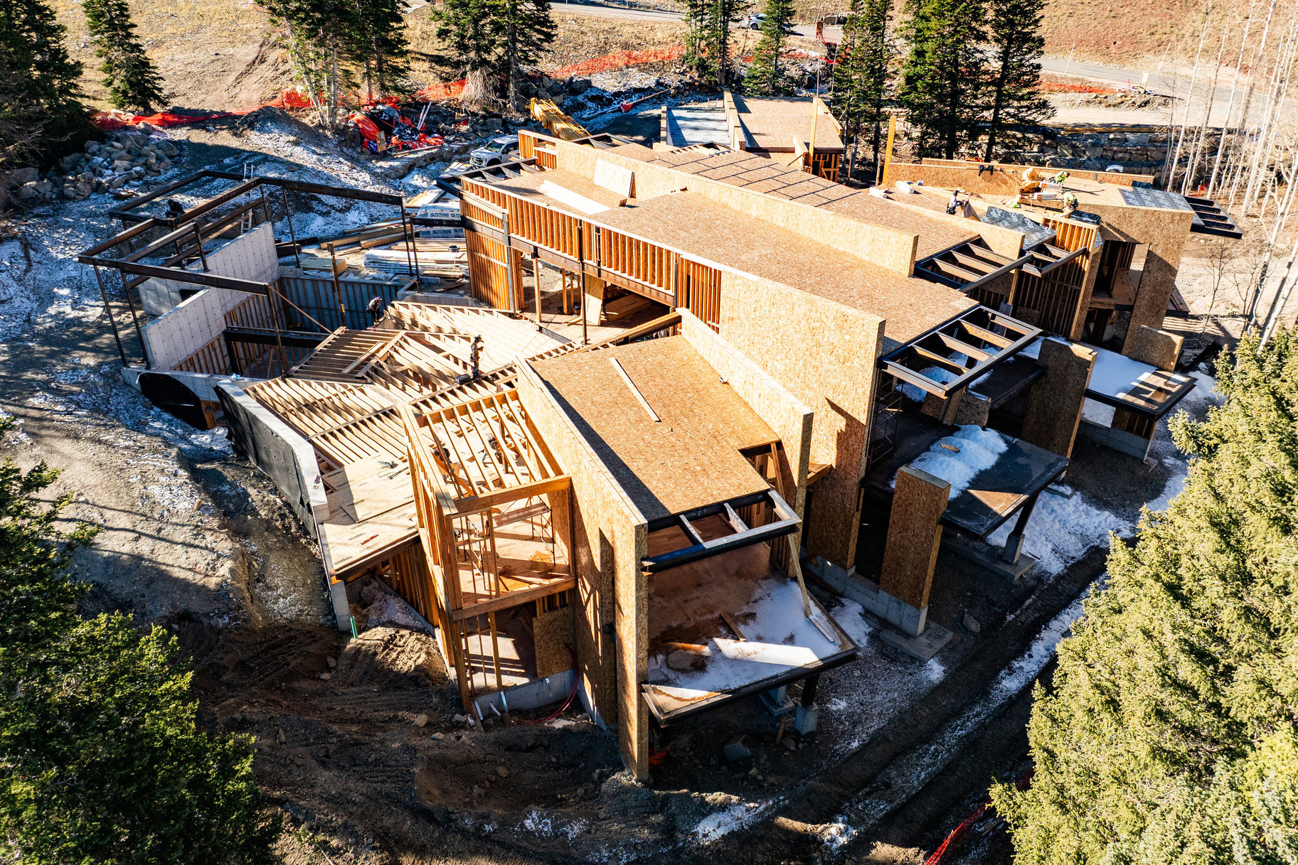 COLONY @ WHITE PINE - Residential