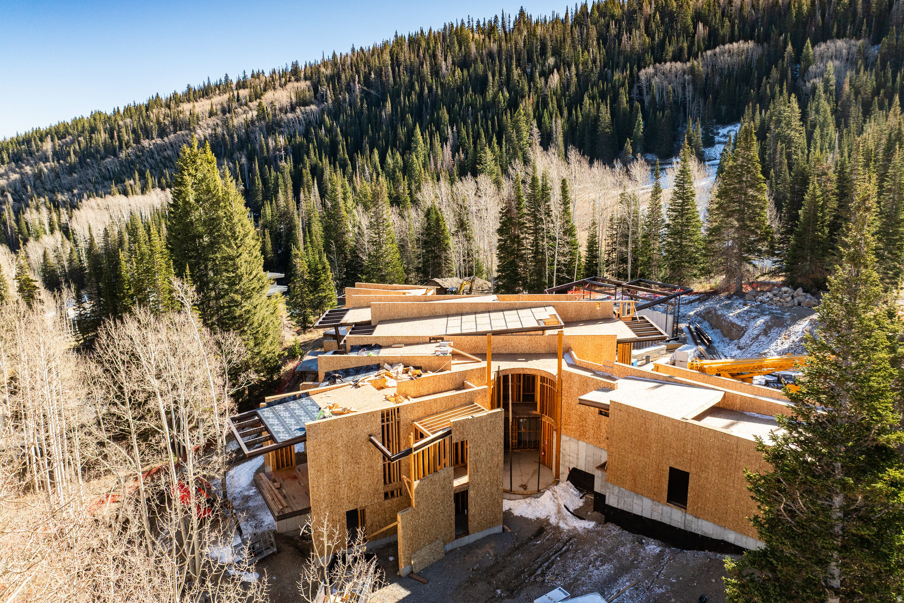 COLONY @ WHITE PINE - Residential