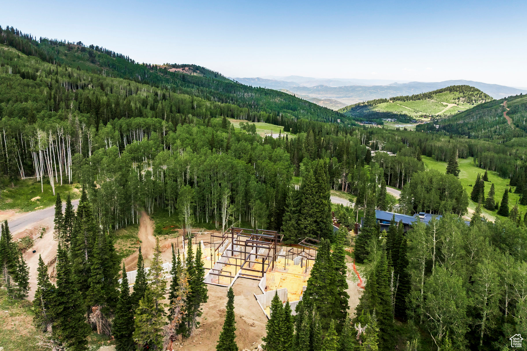 COLONY @ WHITE PINE - Residential