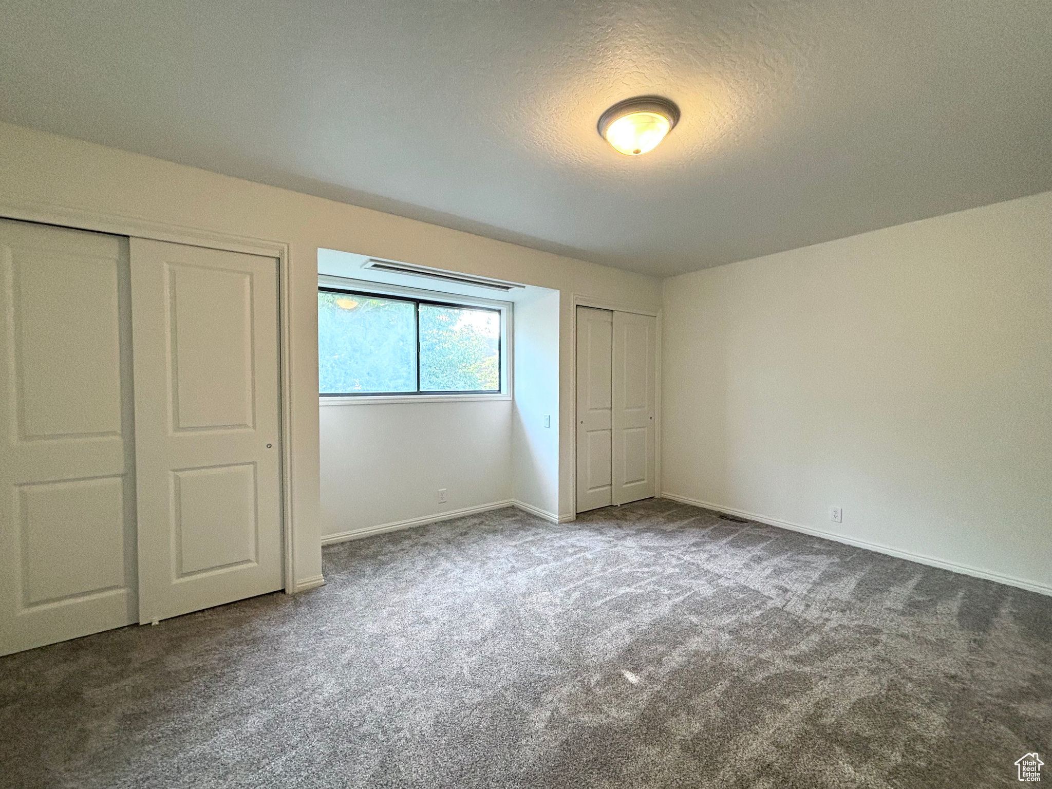 LANDON VILLAGE - Residential