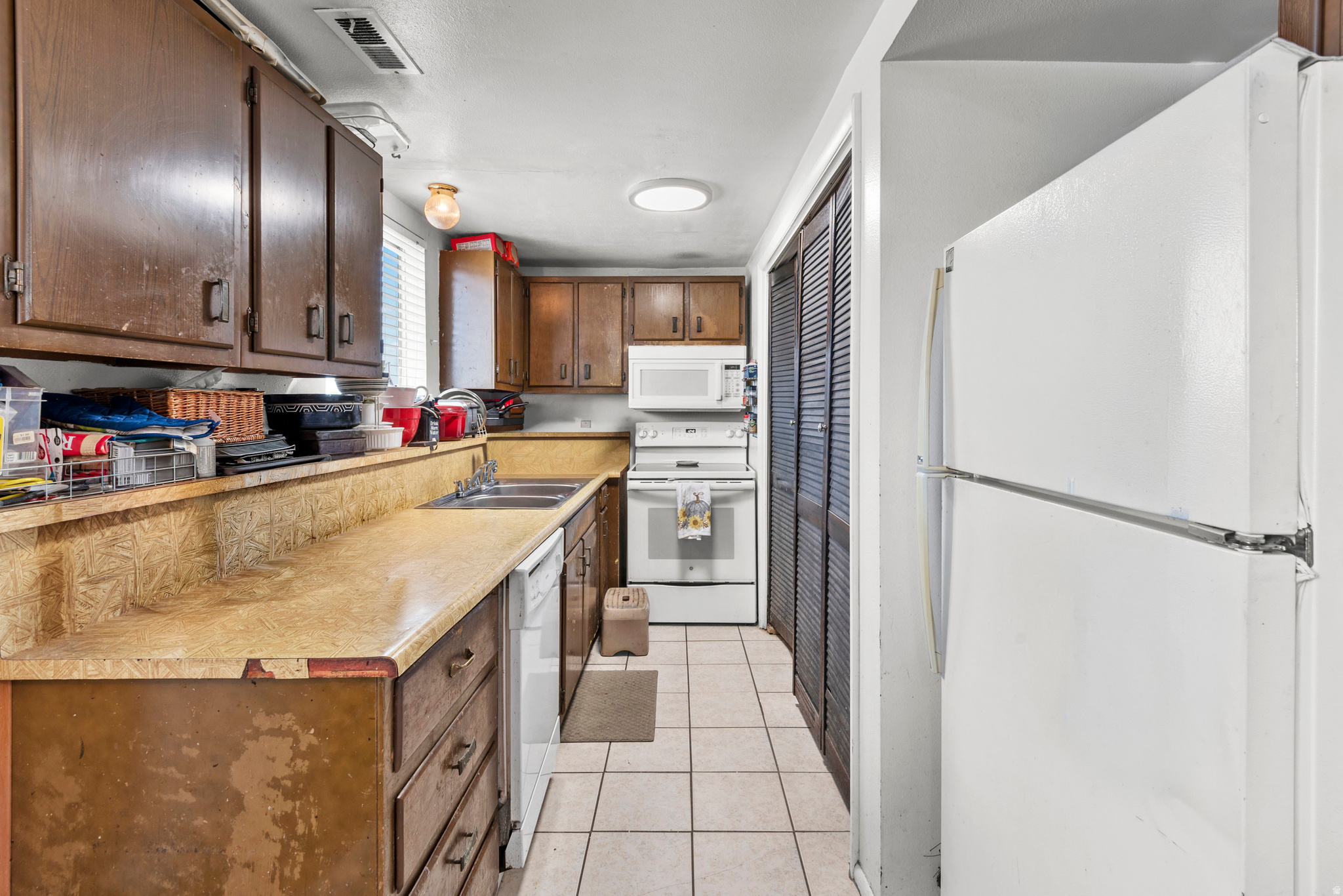 CROWN SUB #1 - Residential Income