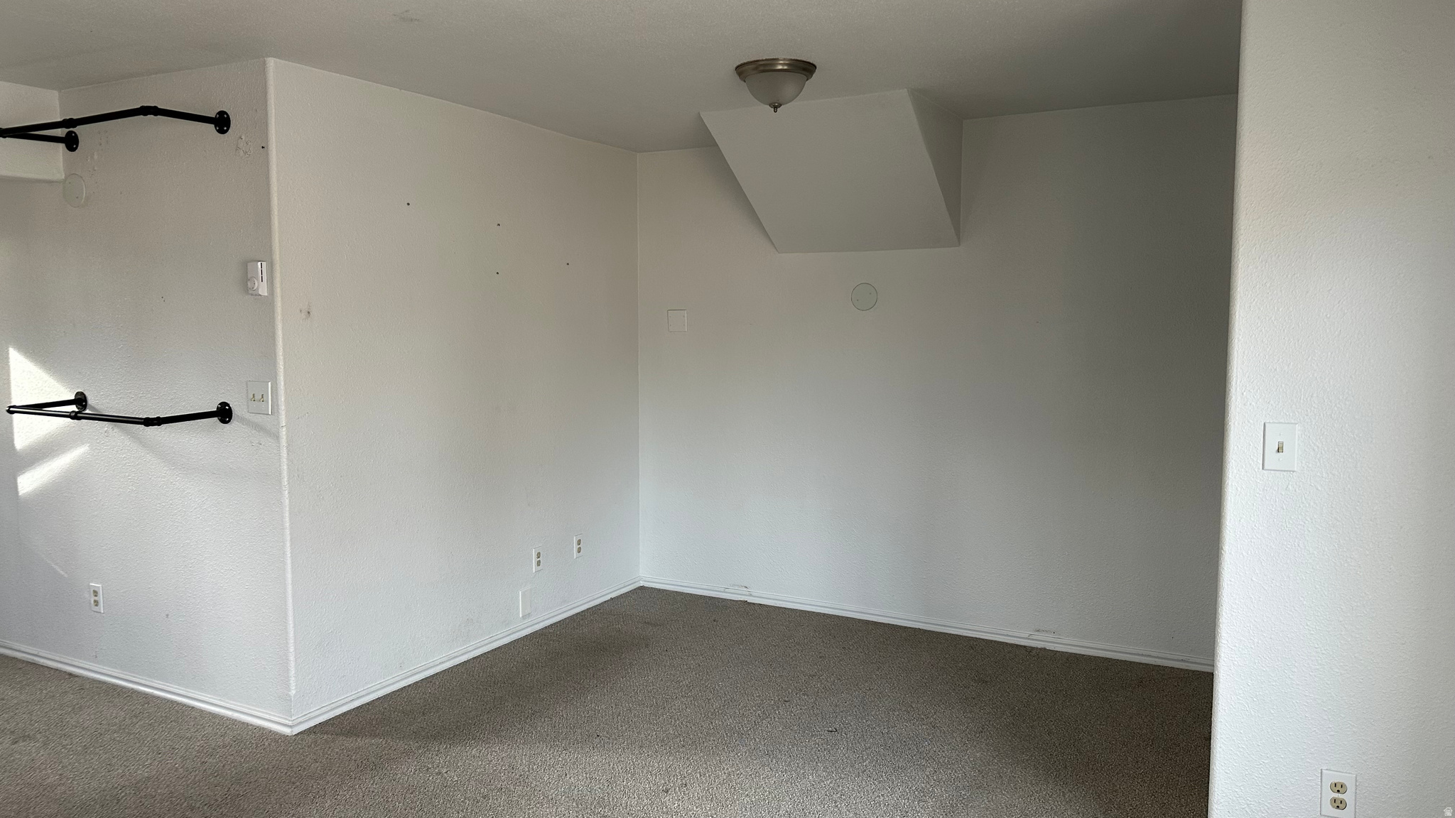 SALT LAKE BASE - Residential