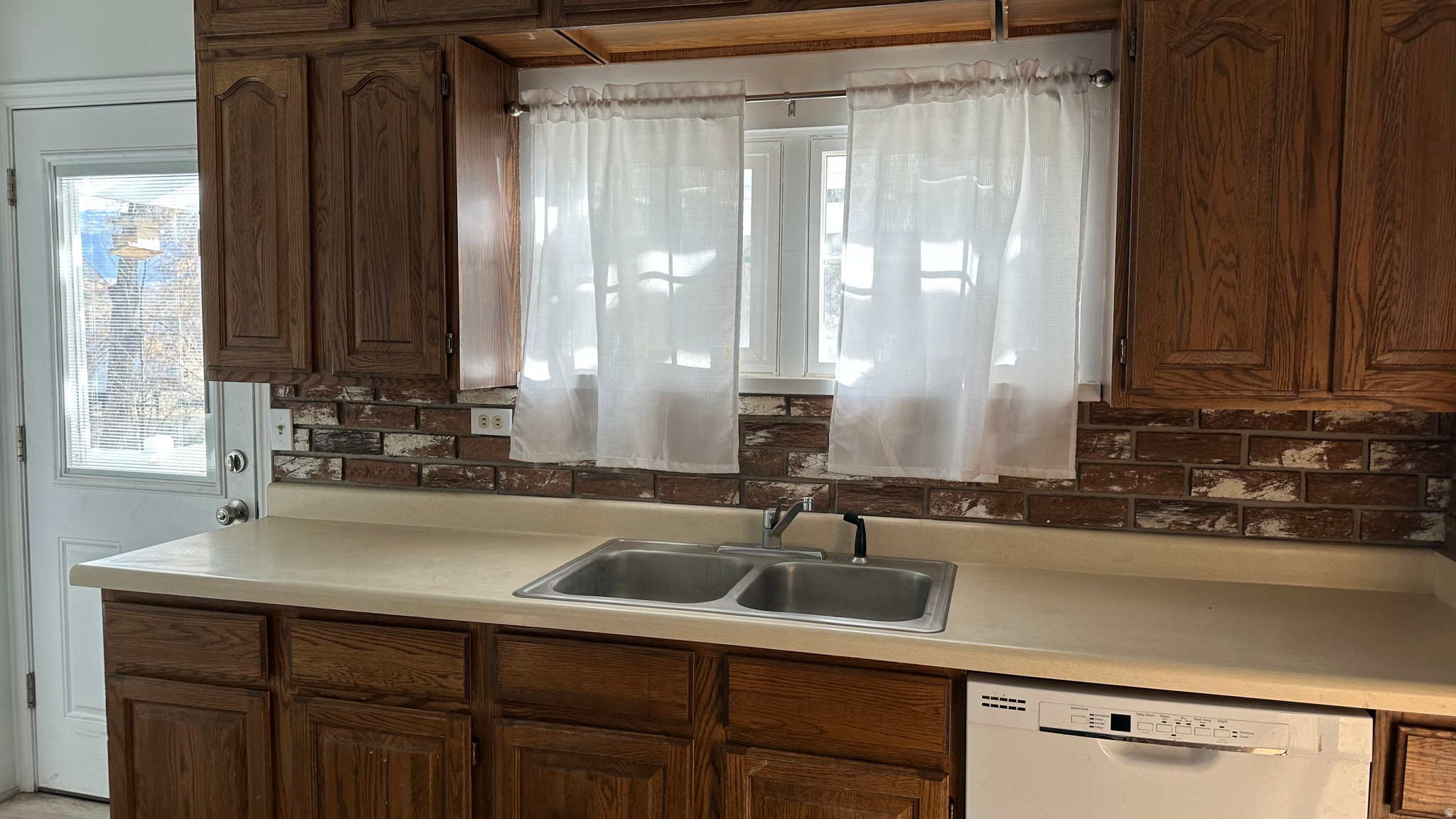 SALT LAKE BASE - Residential