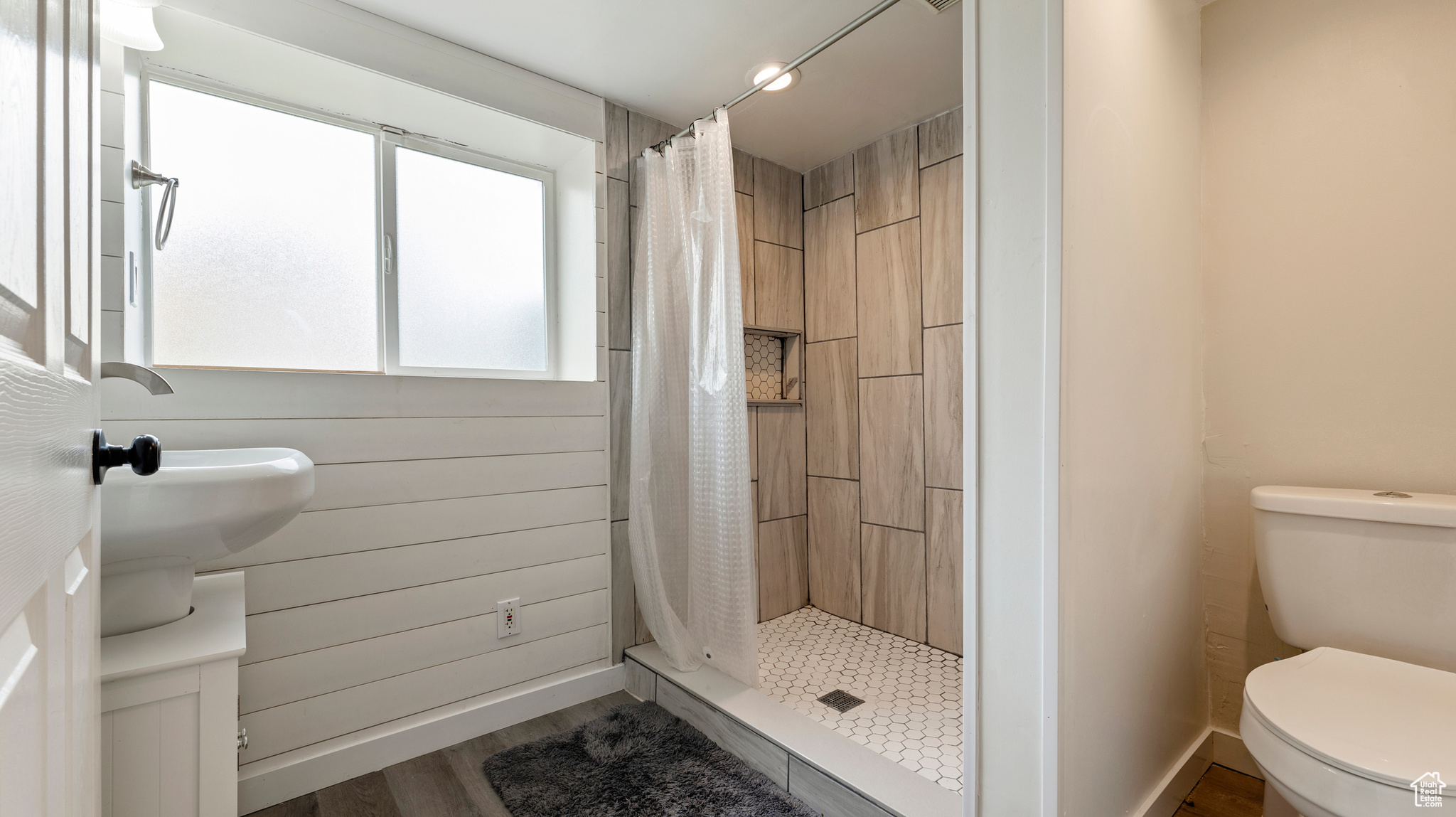 8768 S 3920, West Jordan, Utah image 21