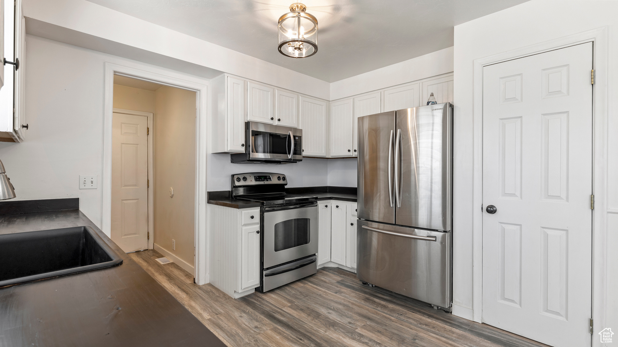 8768 S 3920, West Jordan, Utah image 17