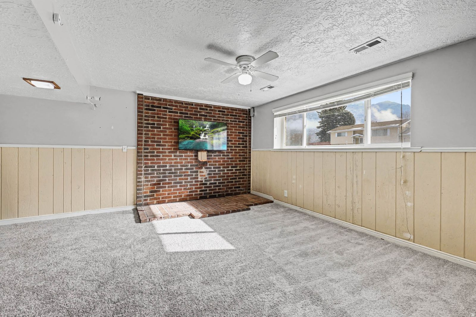 GREEN ACRES - Residential