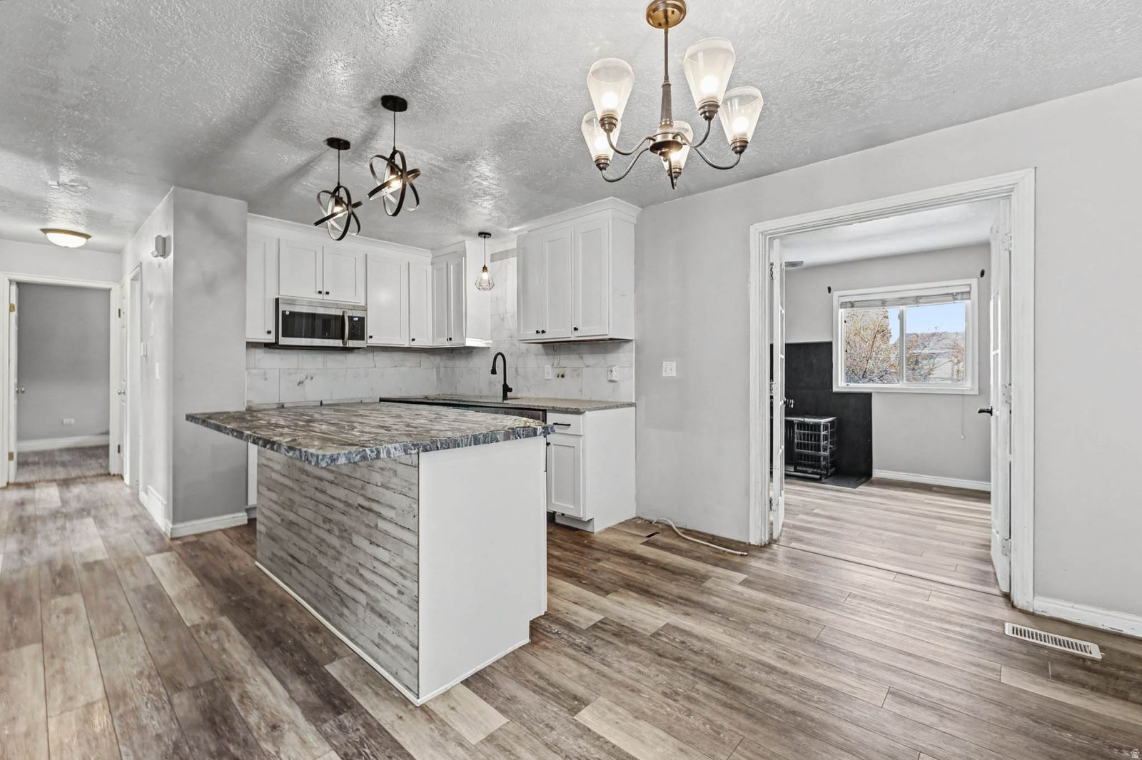 GREEN ACRES - Residential