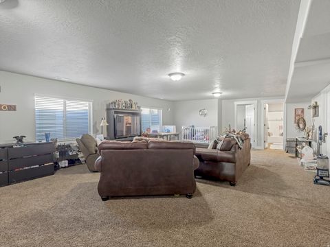 Tiny photo for 7787 N SECRETARIAT RD, Eagle Mountain, UT 84005 (MLS # 2148830)