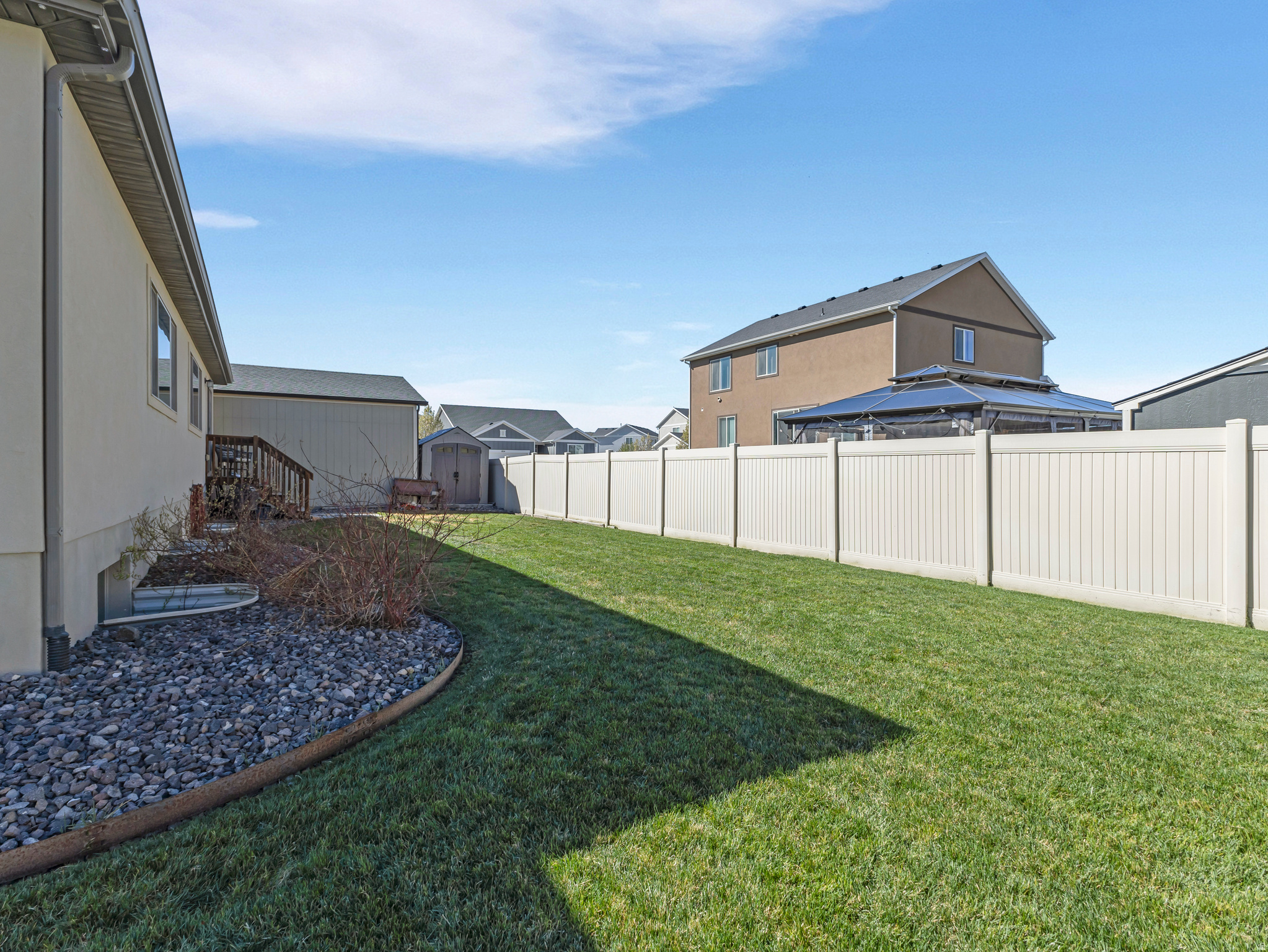 SUNSET RIDGE - Residential