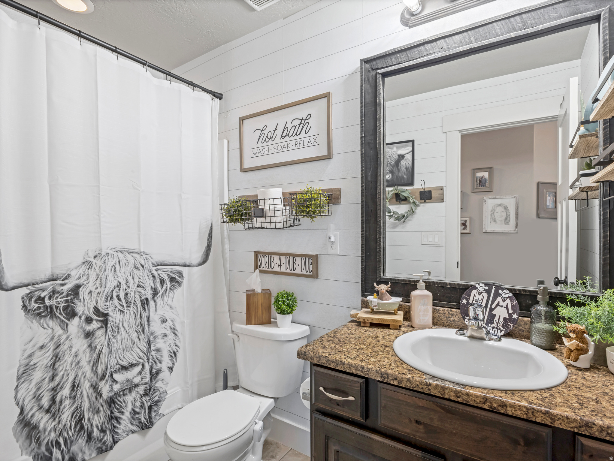 SUNSET RIDGE - Residential