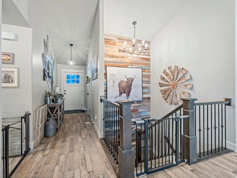 Tiny photo for 7787 N SECRETARIAT RD, Eagle Mountain, UT 84005 (MLS # 2148830)