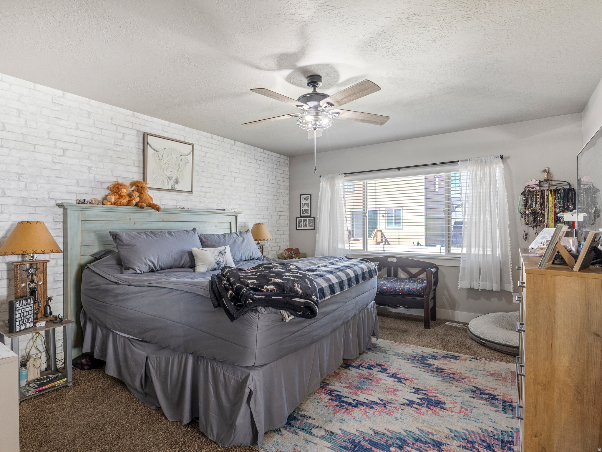 SUNSET RIDGE - Residential