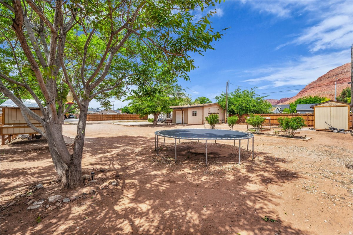 IVINS TOWN SRVY - Residential