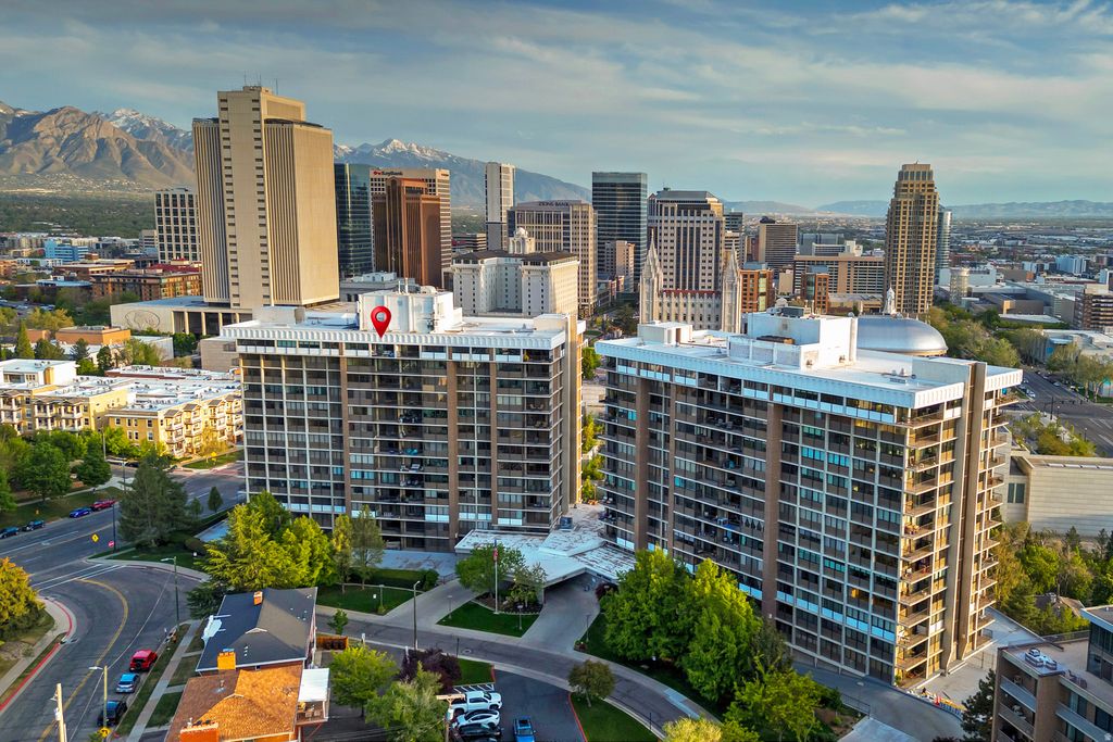 Photo of 241 N VINE ST #PH1E, Salt Lake City, UT 84103 (MLS # 2154895)