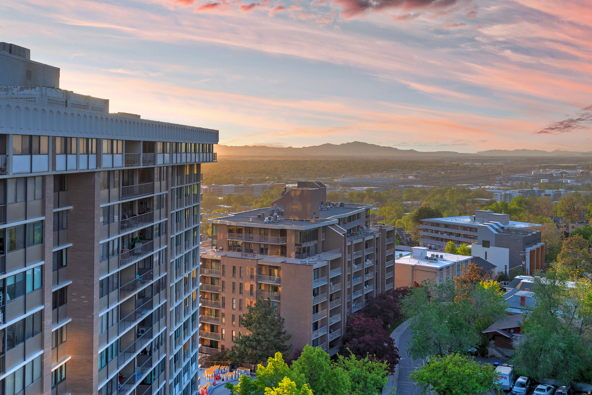 ZION SUMMIT CONDM - Residential