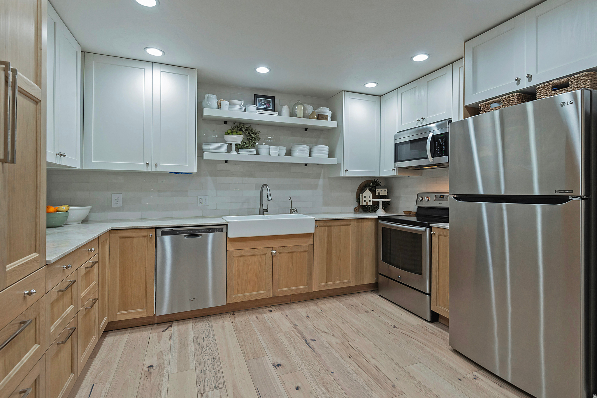 ZION SUMMIT CONDM - Residential