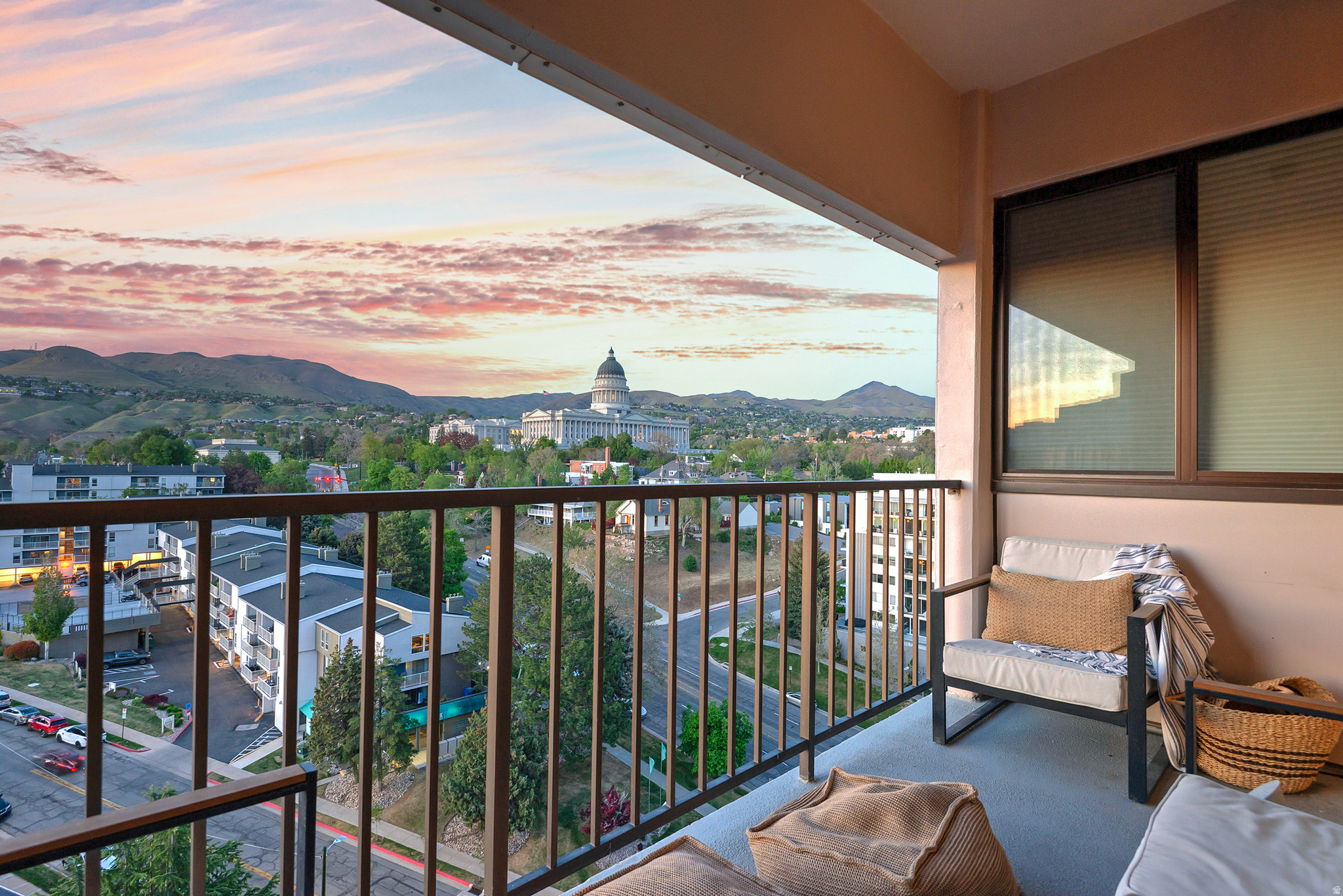 ZION SUMMIT CONDM - Residential