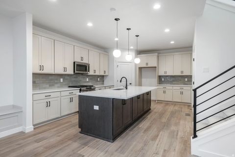 Tiny photo for 7027 W LAKE AVE, South Jordan, UT 84009 (MLS # 2140002)