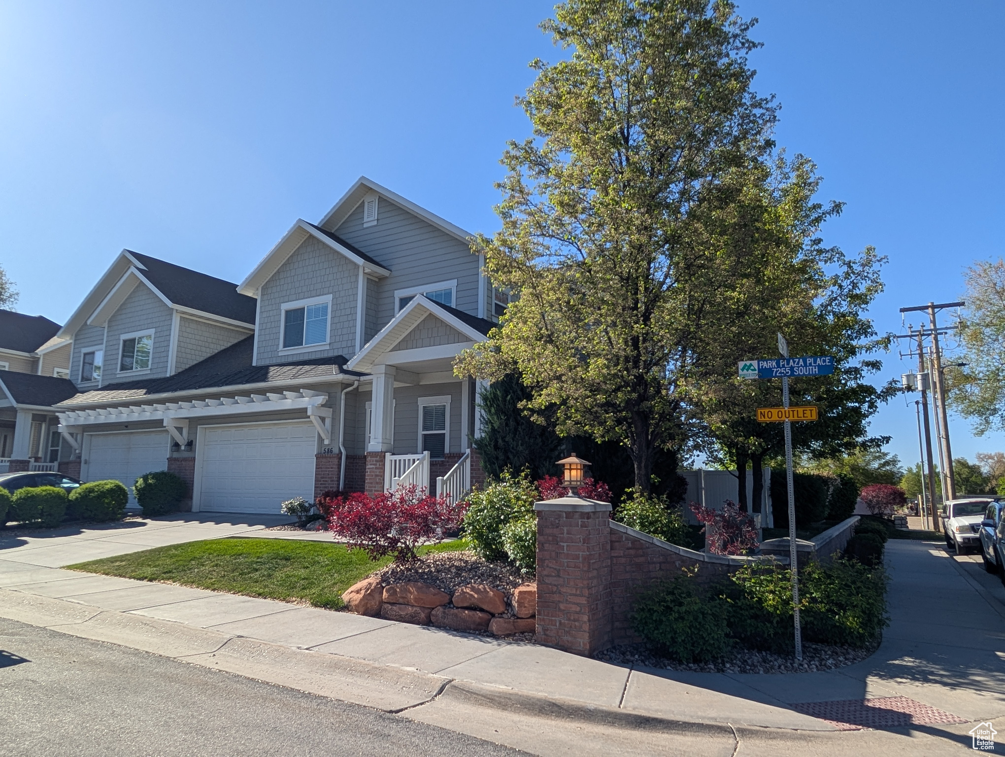586 E Park Plaza Pl, Midvale, Utah image 1