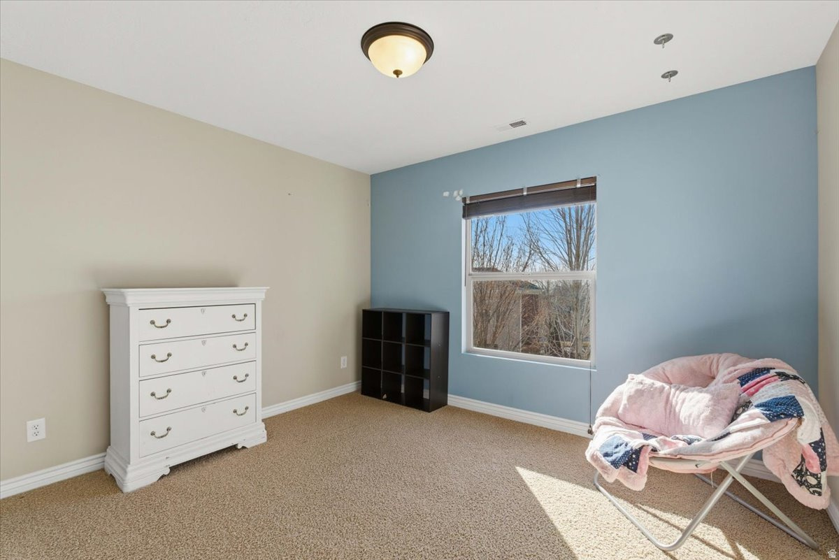 DAYBREAK - Residential