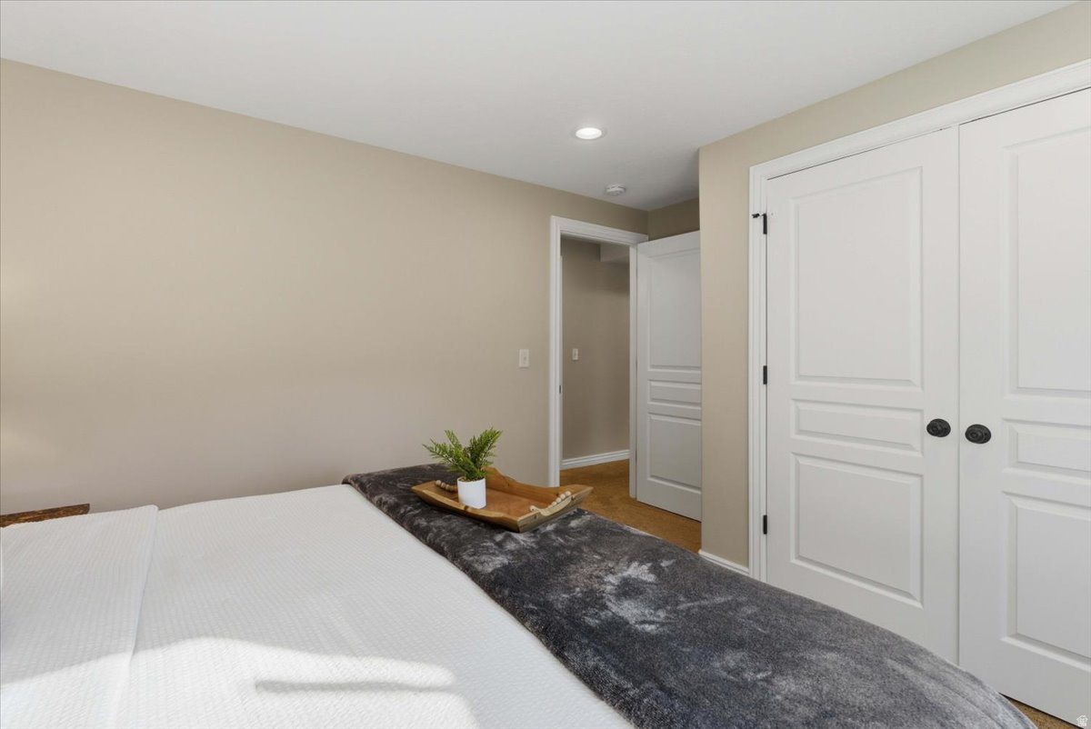 DAYBREAK - Residential