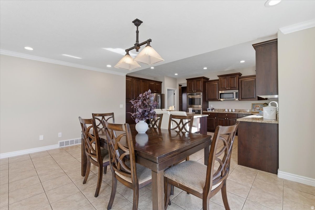 DAYBREAK - Residential