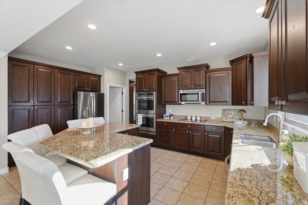 DAYBREAK - Residential