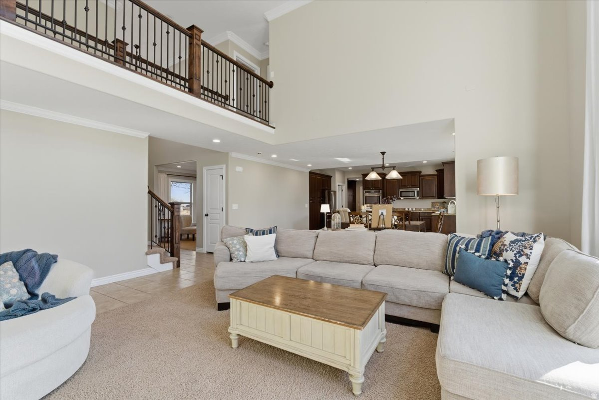 DAYBREAK - Residential