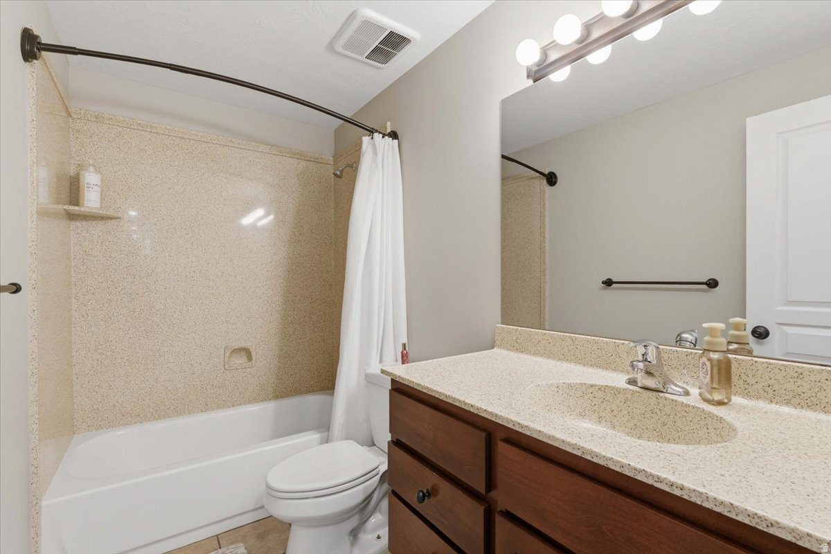 DAYBREAK - Residential